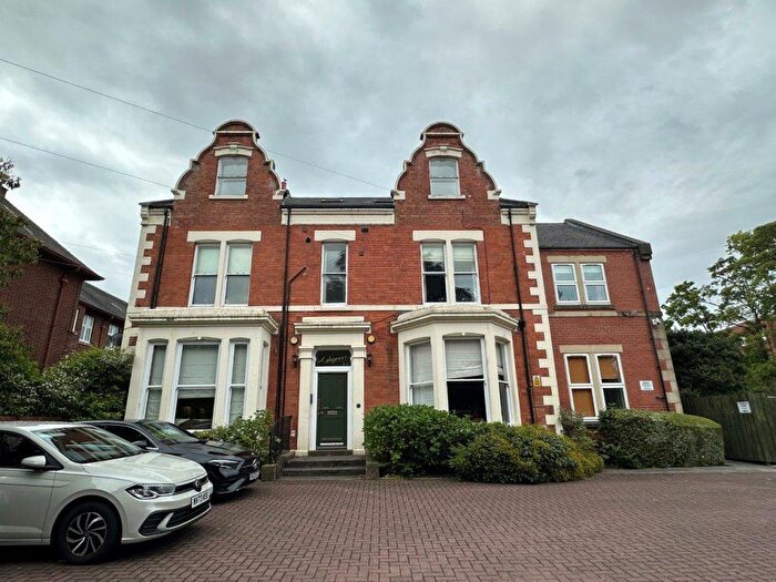 2 Bedroom Flat To Rent In Ashgrove House, Darlington, DL3