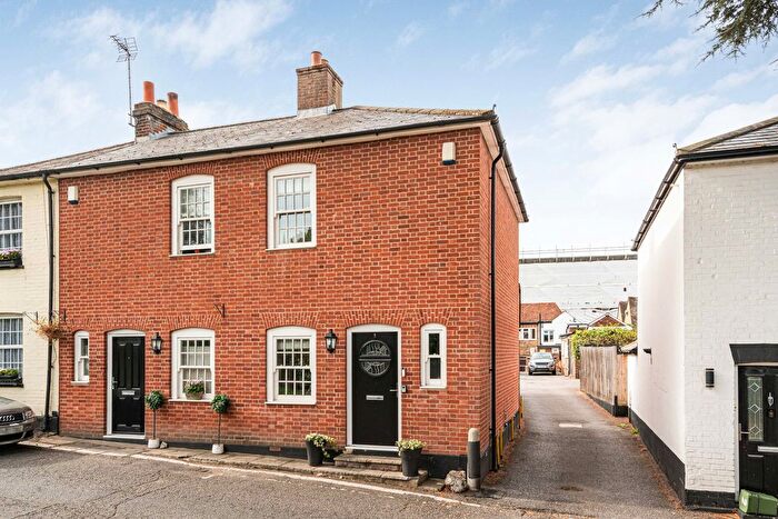 2 Bedroom End Of Terrace House For Sale In East Street, Bookham, Surrey, KT23