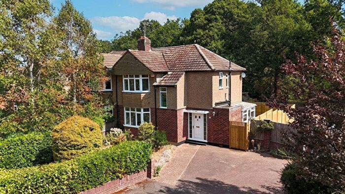 3 Bedroom Semi-Detached House To Rent In Melbury Close, Claygate, KT10
