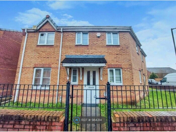 3 Bedroom Semi-Detached House To Rent In Fairy Lane, Manchester, M8