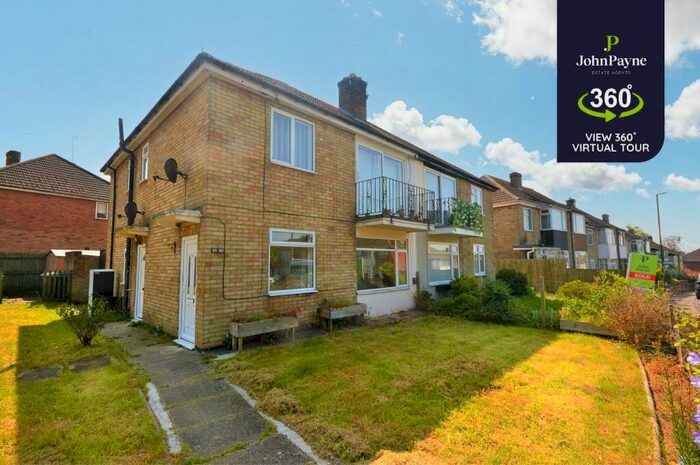 2 Bedroom Maisonette To Rent In Sedgemoor Road, Stonehouse Estate, Coventry, West Midlands, CV3