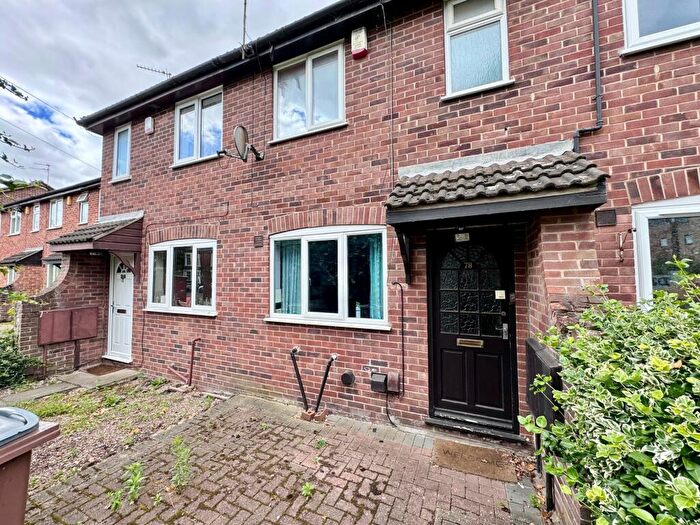 3 Bedroom House To Rent In Bed Student House, Montpelier Road, NG7