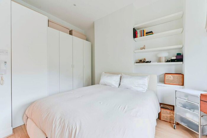 1 Bedroom Flat To Rent In Grove Hill Road, Harrow On The Hill, Harrow, HA1