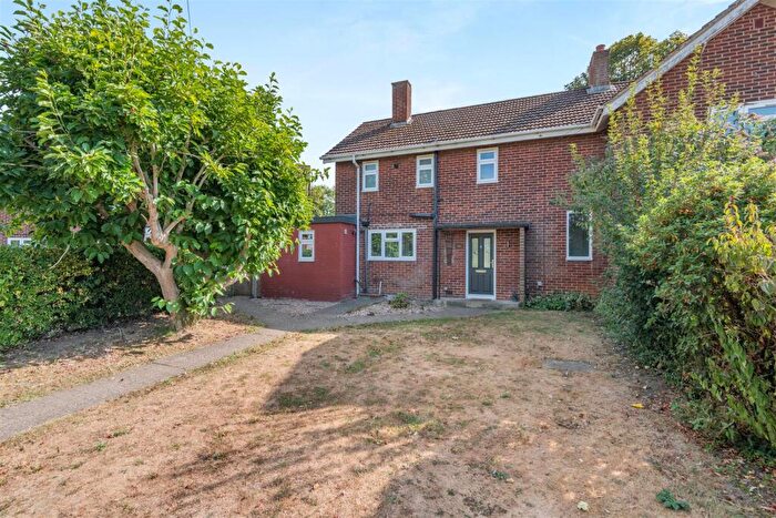 3 Bedroom End Of Terrace House For Sale In Woodlands Road, Ditton, Aylesford, ME20