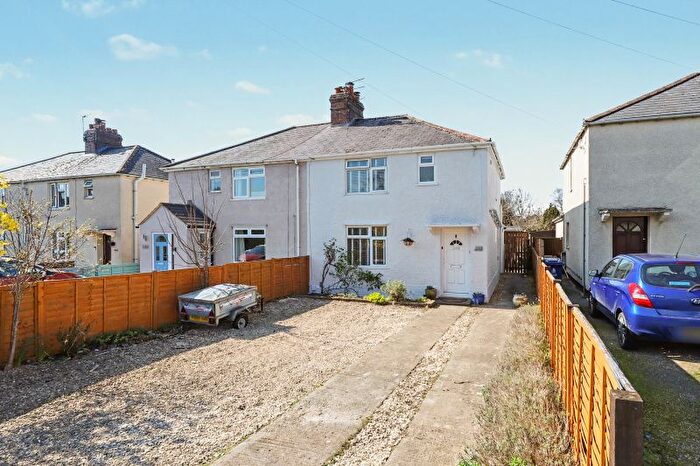 3 Bedroom Semi Detached House For Sale In Cowley Road, Littlemore, OX4