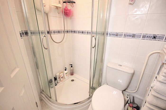 4 Bedroom Detached Bungalow For Sale In Persley Road, Bournemouth, BH10