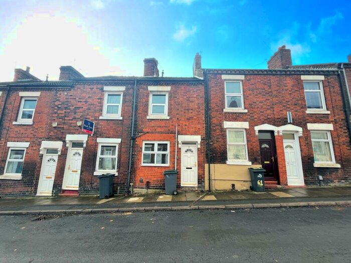 2 Bedroom Terraced House To Rent In Denbigh Street, Stoke-on-Trent, Staffordshire, ST1