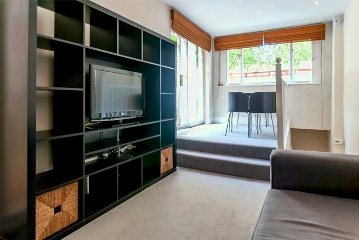 1 Bedroom Apartment To Rent In Queens Crescent, London, NW5