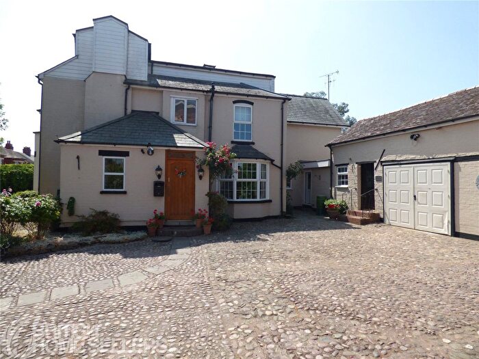 6 Bedroom Detached House For Sale In South Street, Leominster, Herefordshire, HR6