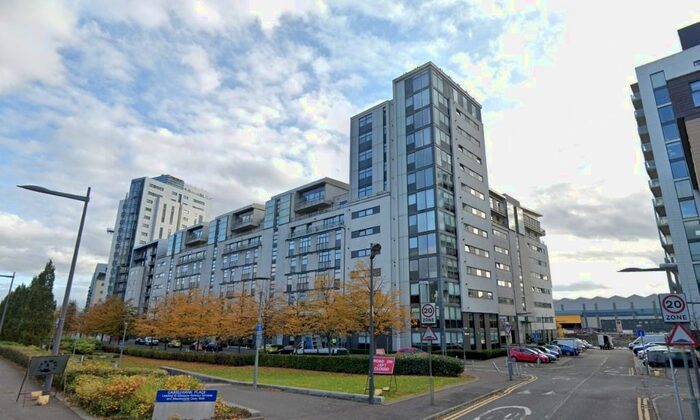 2 Bedroom Flat To Rent In Castlebank Place, Glasgow Harbour, Glasgow, G11