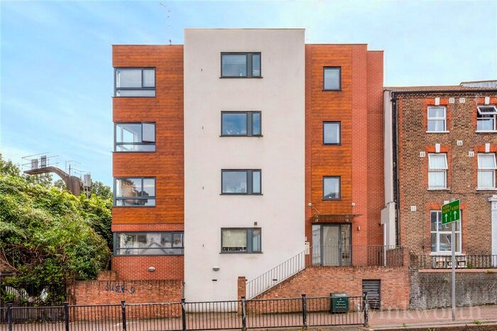 1 Bedroom Flat To Rent In Waldram Crescent, London, SE23