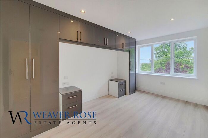 1 Bedroom Flat To Rent In Alizah Court, Rosewood Avenue, Greenford, Middlesex, UB6