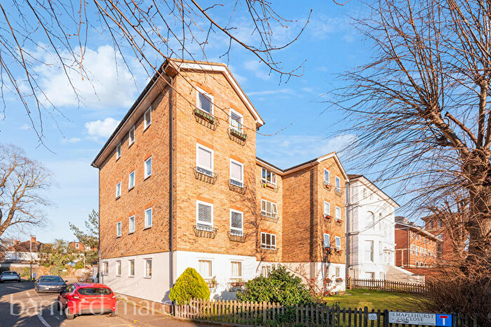 2 Bedroom Flat To Rent In Maplehurst Close, Kingston Upon Thames, KT1