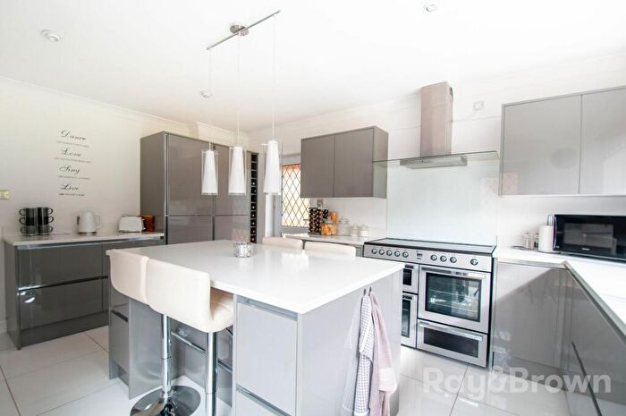 4 Bedroom Detached House For Sale In Llwyn Y Pia Road, Lisvane, Cardiff, CF14