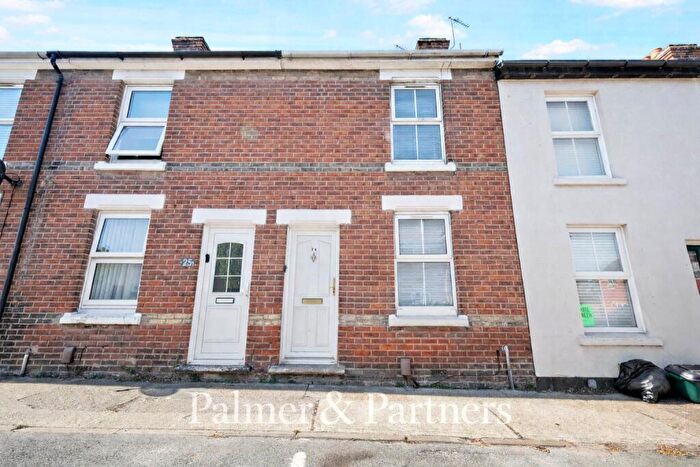 2 Bedroom Terraced House To Rent In Port Lane, Colchester, Essex, CO1