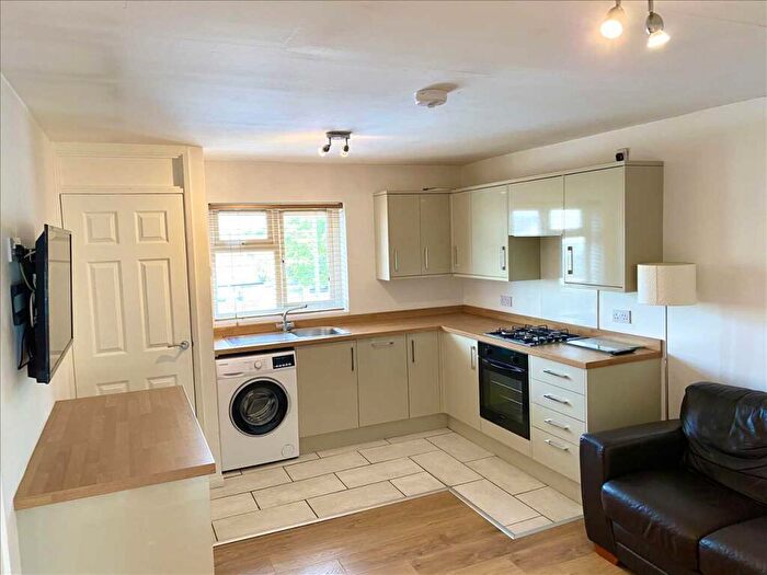 3 Bedroom Apartment To Rent In Morley Street, Derby, DE22