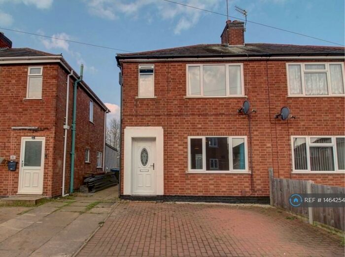 3 Bedroom Semi-Detached House To Rent In John Nichols Street, Hinckley, LE10