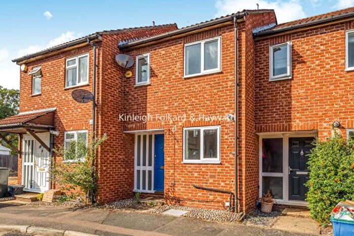 2 Bedroom Terraced House To Rent In Brunel Close, Crystal Palace, London, SE19