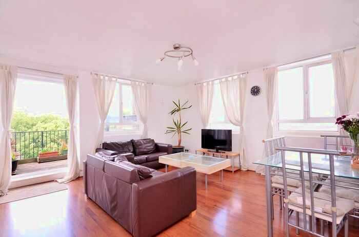 2 Bedroom Flat To Rent In Bow Road, Bow, London, E3