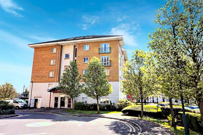 2 Bedroom Flat To Rent In Chichester Wharf, Erith, DA8