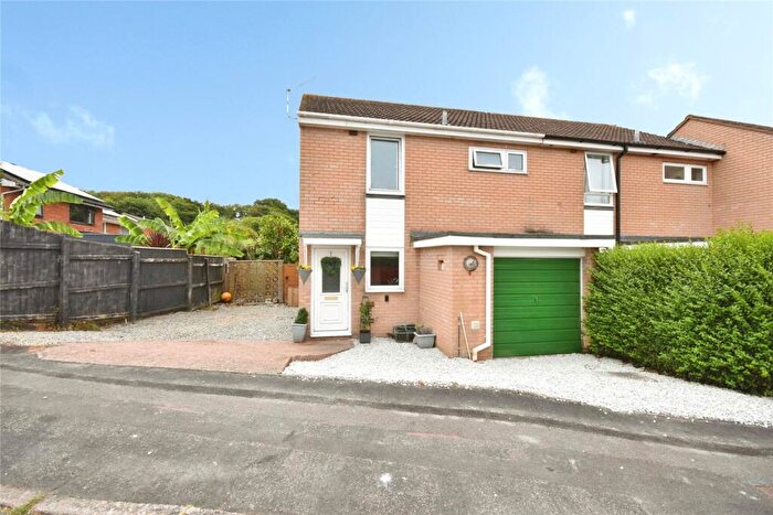 3 Bedroom End Of Terrace House For Sale In Meadow View Road, Exmouth, Devon, EX8