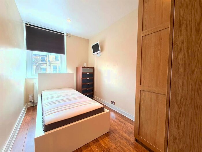2 Bedroom Flat To Rent In Cheltenham Parade, Harrogate, HG1