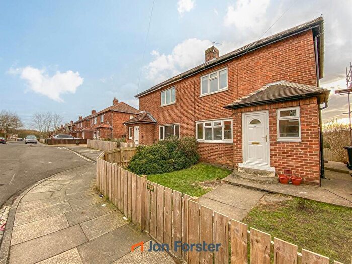 2 Bedroom House To Rent In Meadow Drive, Seaton Burn, Newcastle Upon Tyne, NE13