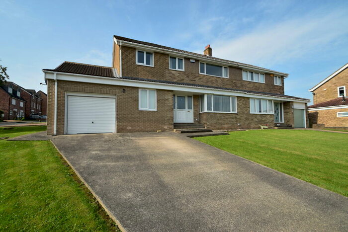 5 Bedroom Semi-Detached House To Rent In Rydal Mews, Leadgate, Consett, DH8