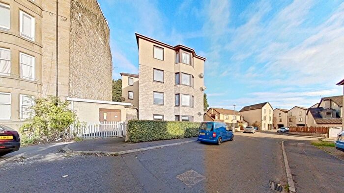 2 Bedroom Flat To Rent In Lytton Street, West End, Dundee, DD2
