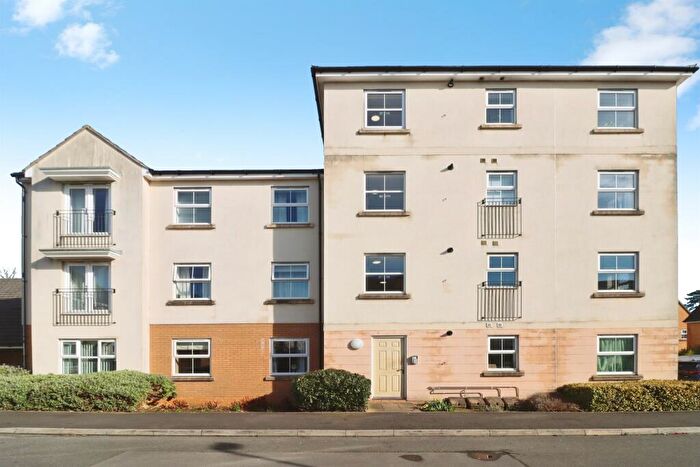 2 Bedroom Apartment For Sale In Oak Leaze, Patchway, Bristol, BS34