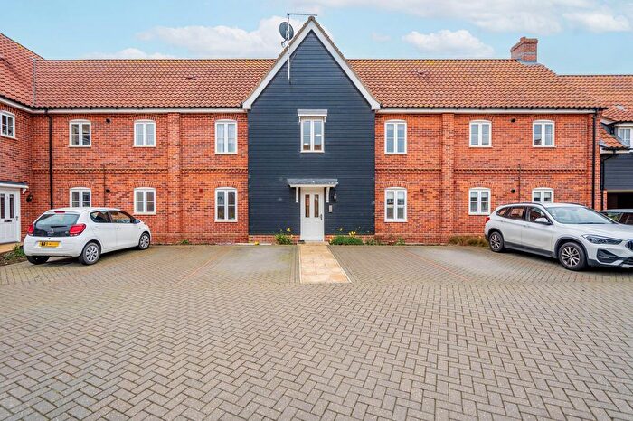 2 Bedroom Flat For Sale In Charles Marler Way, Blofield, NR13