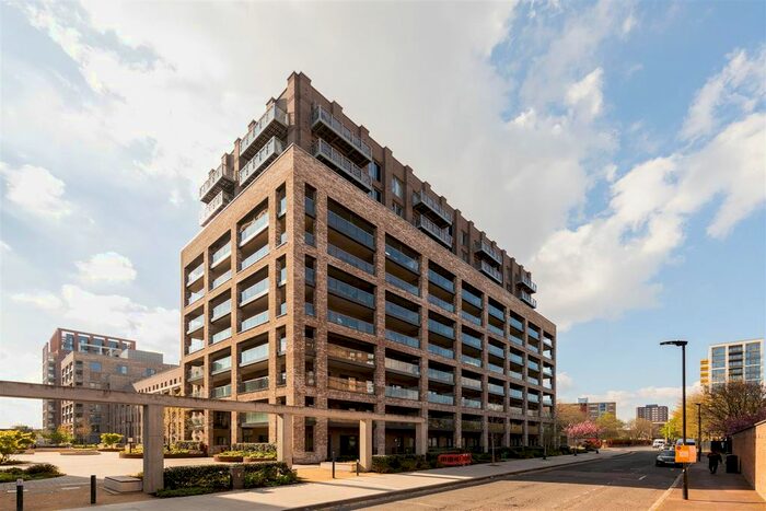 3 Bedroom Flat To Rent In Ironworks Way, London, E13