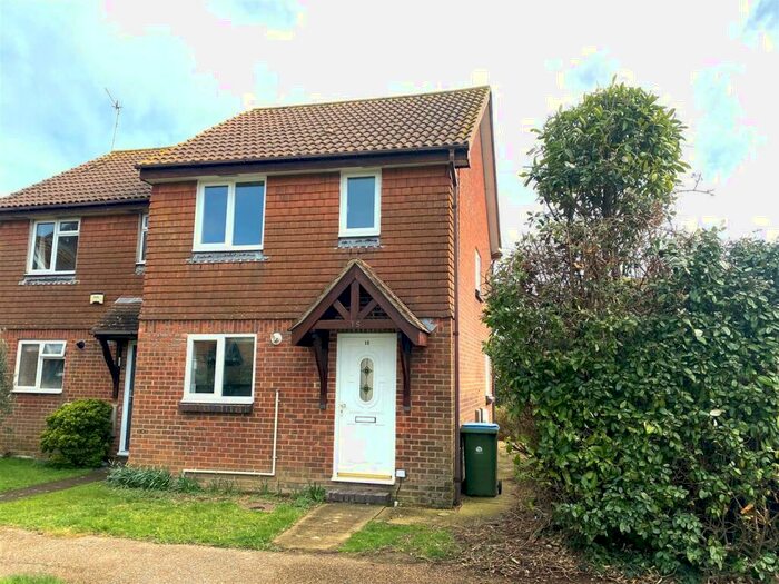 3 Bedroom Semi-Detached House To Rent In Ascot Way, Rustington, Littlehampton, BN16