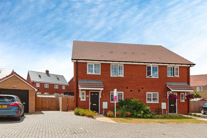 3 Bedroom Semi-detached House For Sale In Hall Bitterns Road, Thurston, Bury St. Edmunds, IP31