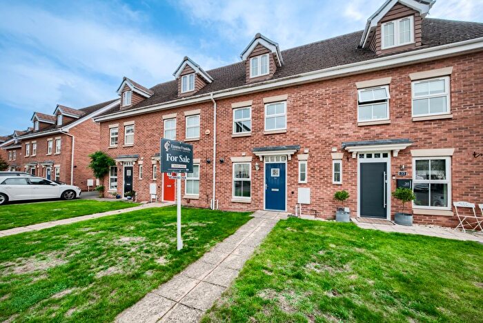 3 Bedroom Town House For Sale In Cordelia Close, Stratford-Upon-Avon, CV37