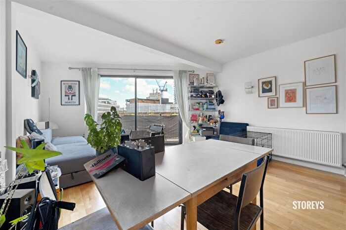 1 Bedroom Flat To Rent In Phipp Street, Shoreditch, London, EC2A