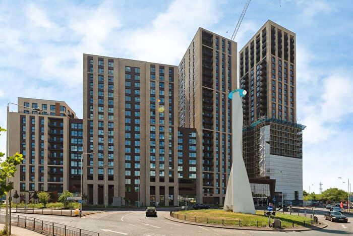 2 Bedroom Flat For Sale In London Road, Barking, IG11