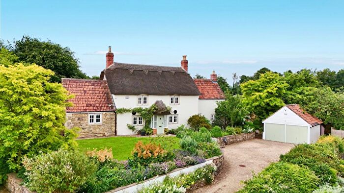 3 Bedroom Detached House For Sale In West Cranmore, BA4