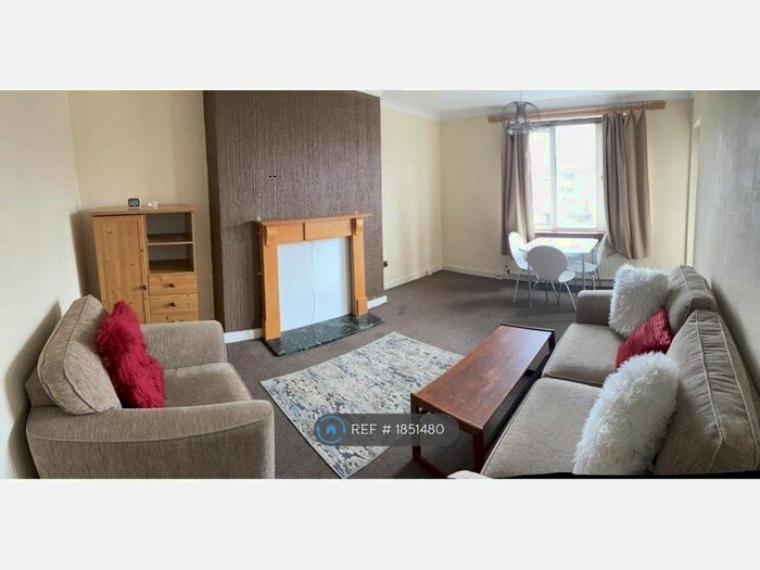 2 Bedroom Flat To Rent In Armadale Path, Glasgow, G31