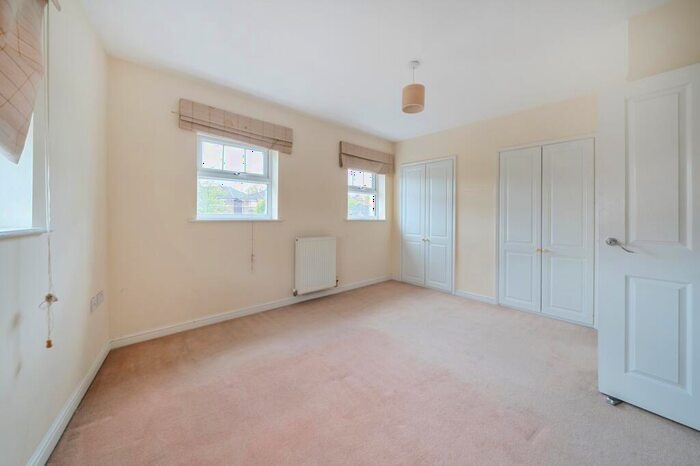 5 Bedroom Terraced House To Rent In Parkland Mead Bromley, BR1