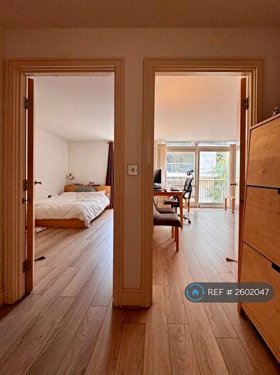 1 Bedroom Flat To Rent In Constable House, London, E14