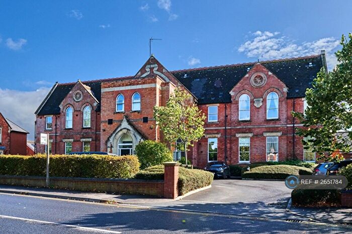 1 Bedroom Flat To Rent In Victoria House, Swindon, SN1