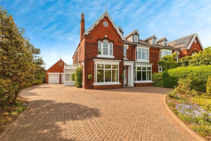 7 Bedroom Semi-Detached House For Sale In Yarm Road, Eaglescliffe, Stockton-On-Tees, Durham, TS16