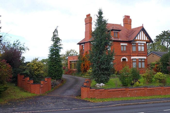 4 Bedroom Detached House For Sale In Stafford Road, Uttoxeter, ST14