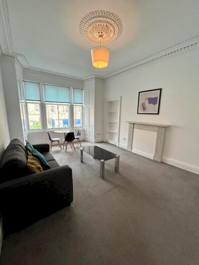 3 Bedroom Flat To Rent In Hillside Street, Hillside, Edinburgh, EH7