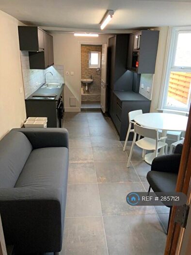 5 Bedroom Terraced House To Rent In Kincaid Road, London, SE15