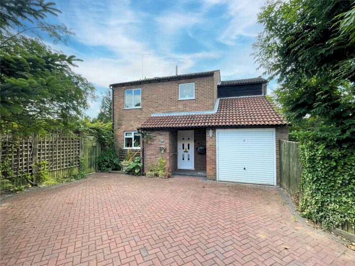 3 Bedroom Detached House To Rent In Byland Drive, Maidenhead, Berkshire, SL6