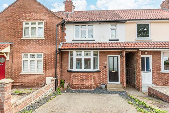 3 Bedroom Terraced House For Sale In Hilary Avenue, Norwich, NR1