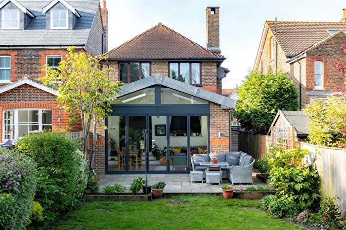 4 Bedroom Detached House For Sale In Warren Road, Reigate, RH2