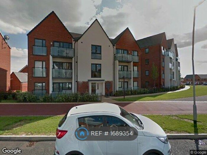 3 Bedroom End Of Terrace House To Rent In Gaius Croft, Fairfields, Milton Keynes, MK11